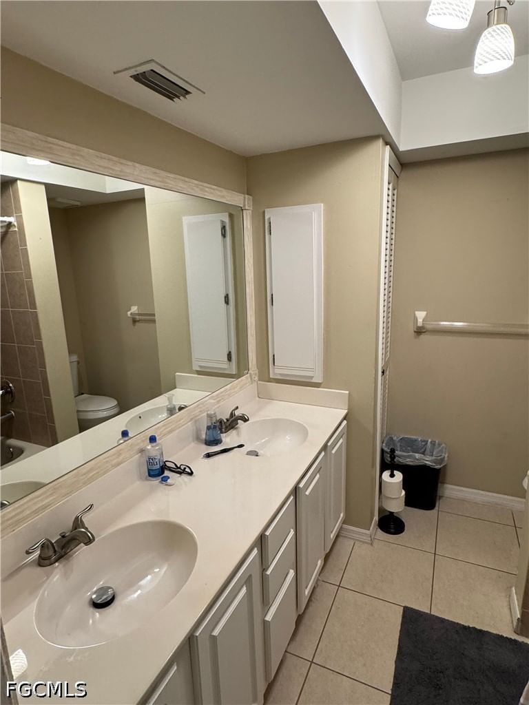 1303 SW 16th Terrace #202, Cape Coral, FL 33991 photo 4
