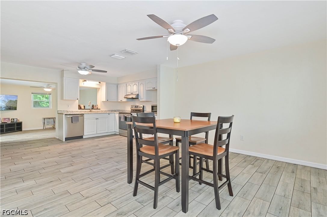 1130 Travis Avenue, North Fort Myers, FL 33903 photo 3