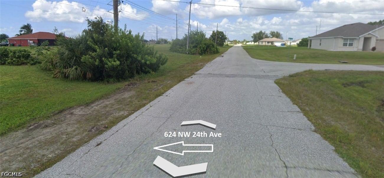 624 NW 24th Avenue, Cape Coral, FL 33993 photo 2