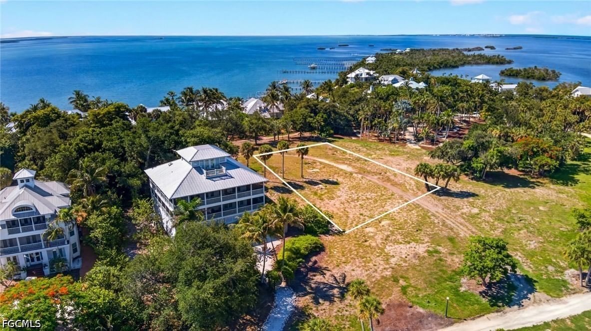 327 Useppa Is, Useppa Island, FL 33924 photo 3