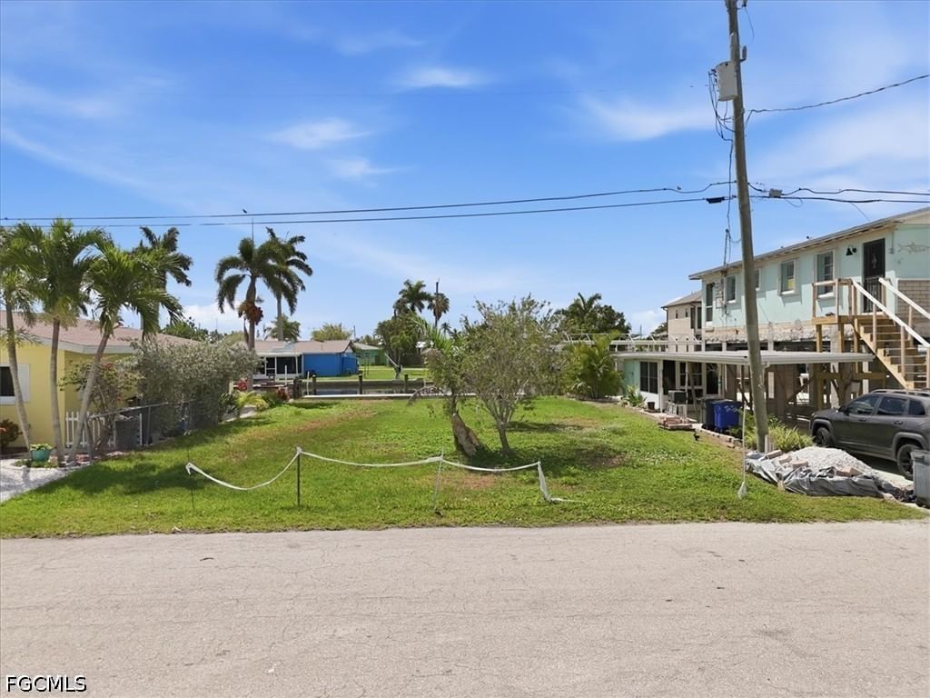 2609 Bayshore Drive, Matlacha, FL 33993 photo 3
