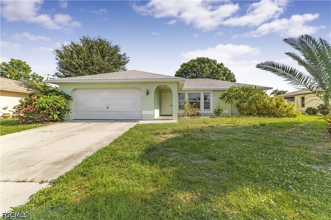 1401 SE 3rd Street, Cape Coral, FL 33990 photo 2