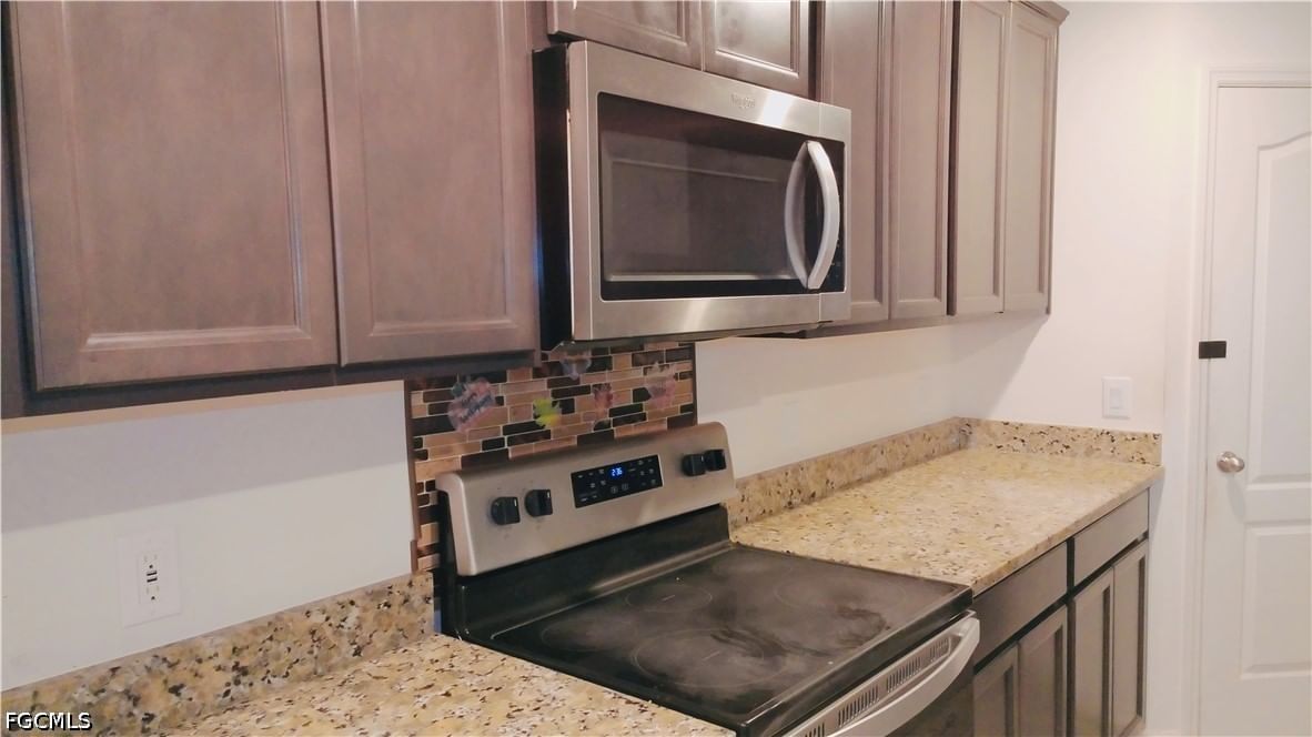 244 Loadstar Street, Fort Myers, FL 33913 photo 5