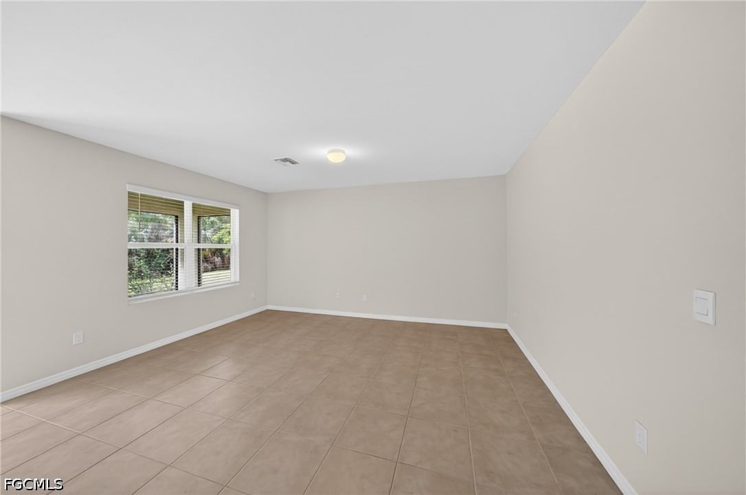 18546 Marlin Kite Lane, North Fort Myers, FL 33917 photo 5