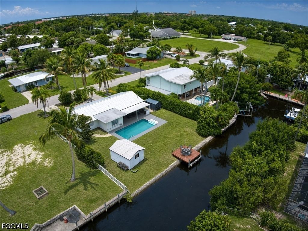 1019 Wyomi Drive, Fort Myers, FL 33919 photo 2