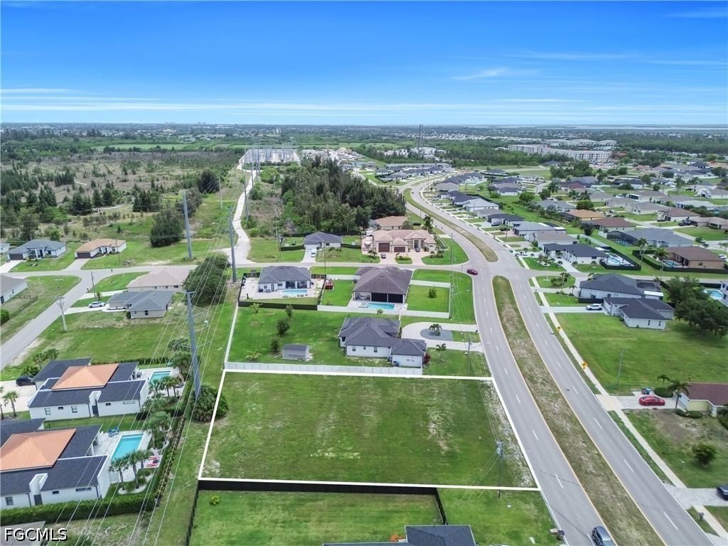 241 El Dorado Boulevard S, Cape Coral, FL 33991 photo 3