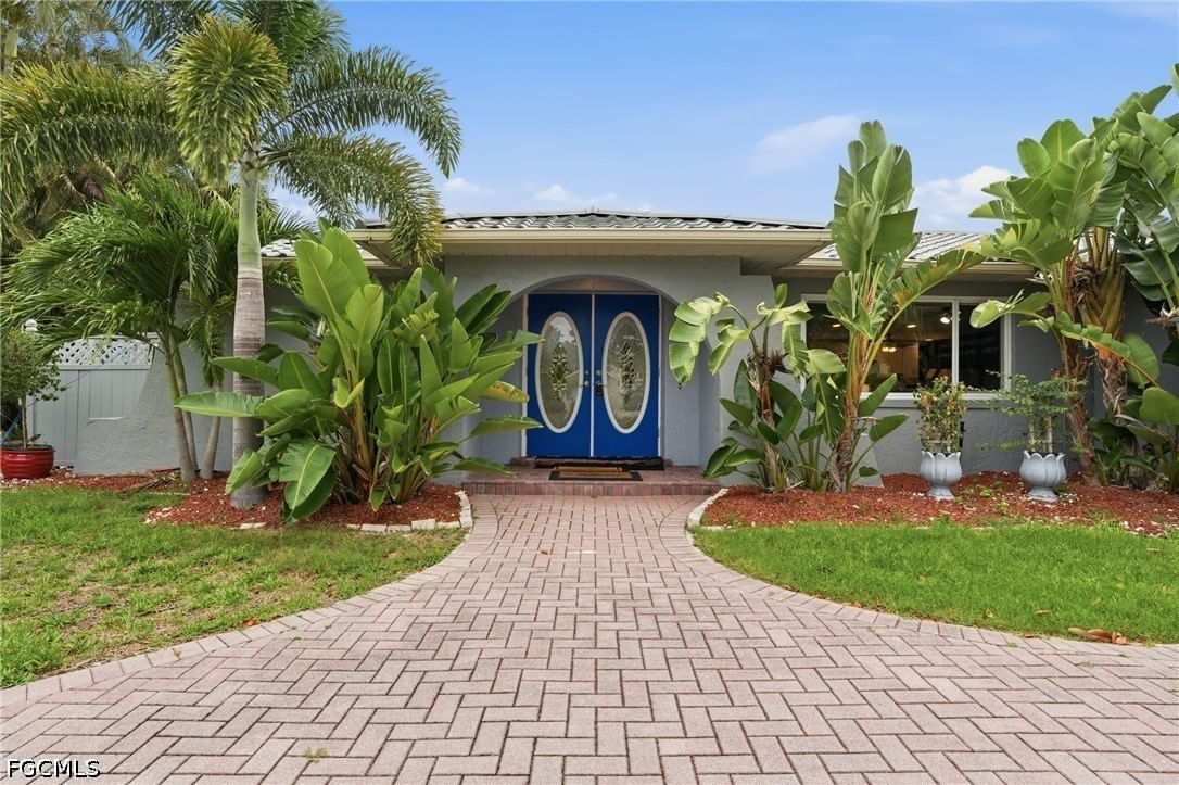 6114 Deer Run, Fort Myers, FL 33908 photo 5