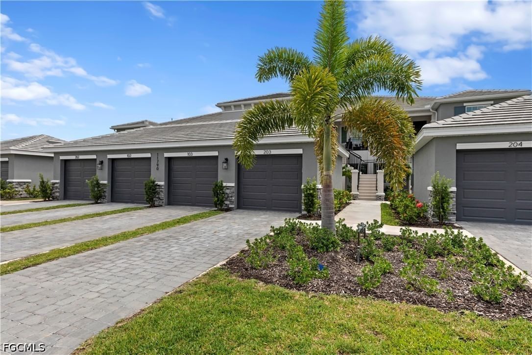 11790 Venetian Lagoon Drive #103, Fort Myers, FL 33913 photo 2