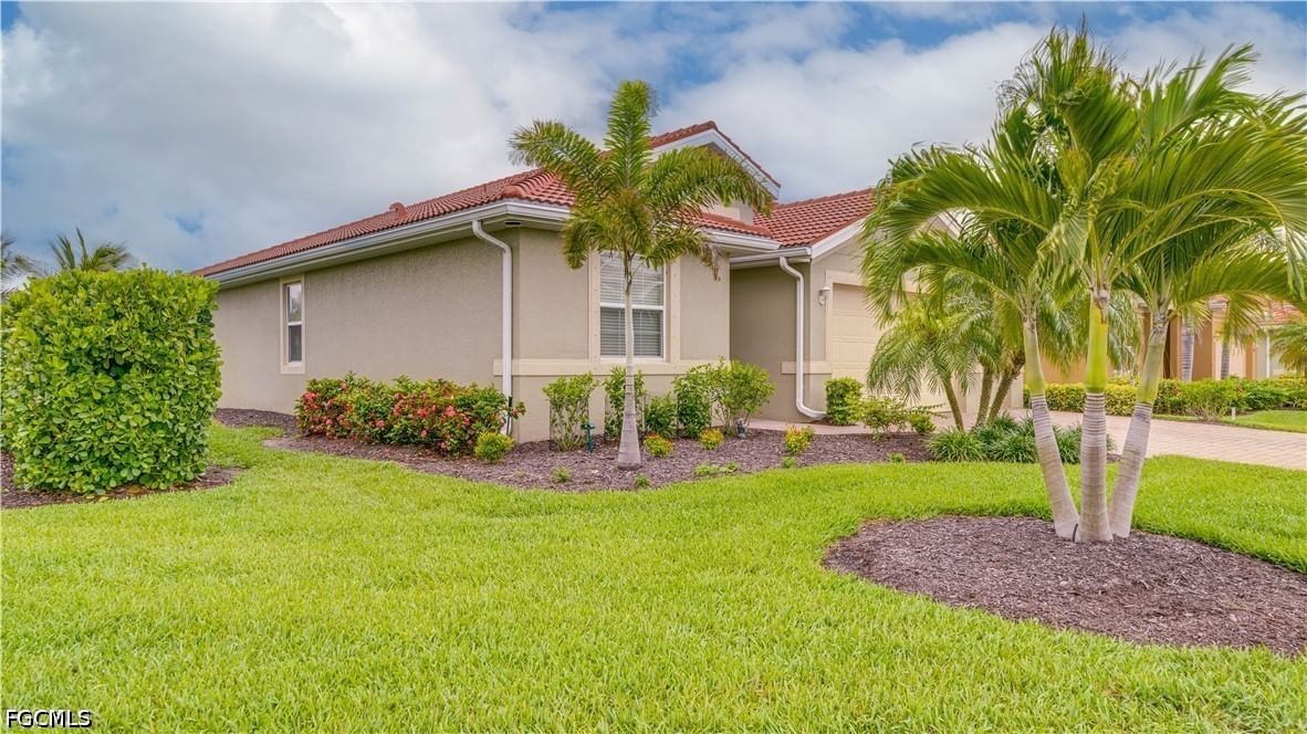 3036 Sunset Pointe Circle, Cape Coral, FL 33914 photo 3