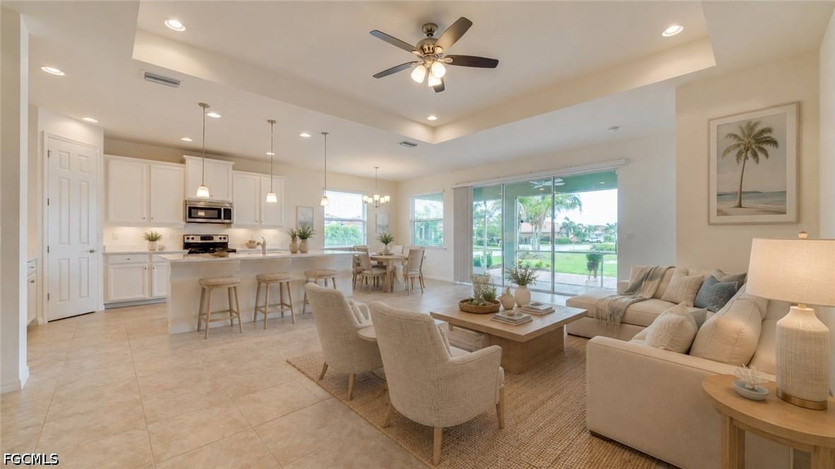 3036 Sunset Pointe Circle, Cape Coral, FL 33914 photo 4