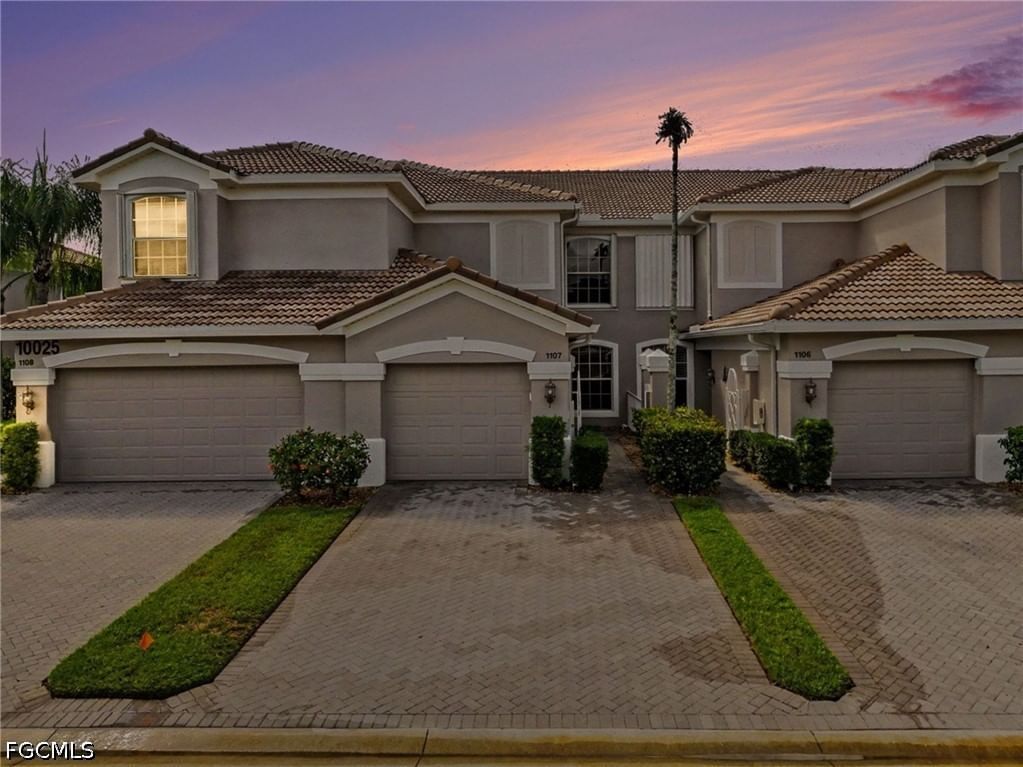 10025 Sky View Way #1107, Fort Myers, FL 33913 photo 2