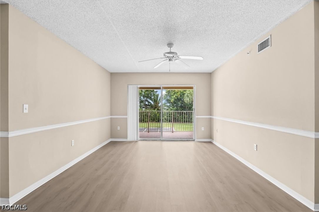 1590 S 42ND Circle #209, Vero Beach, FL 32967 photo 5
