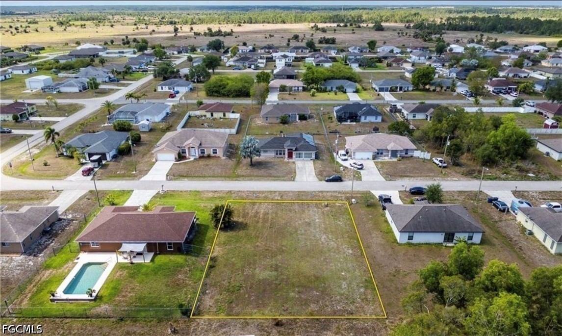 225 Manasota Street, Fort Myers, FL 33913 photo 2