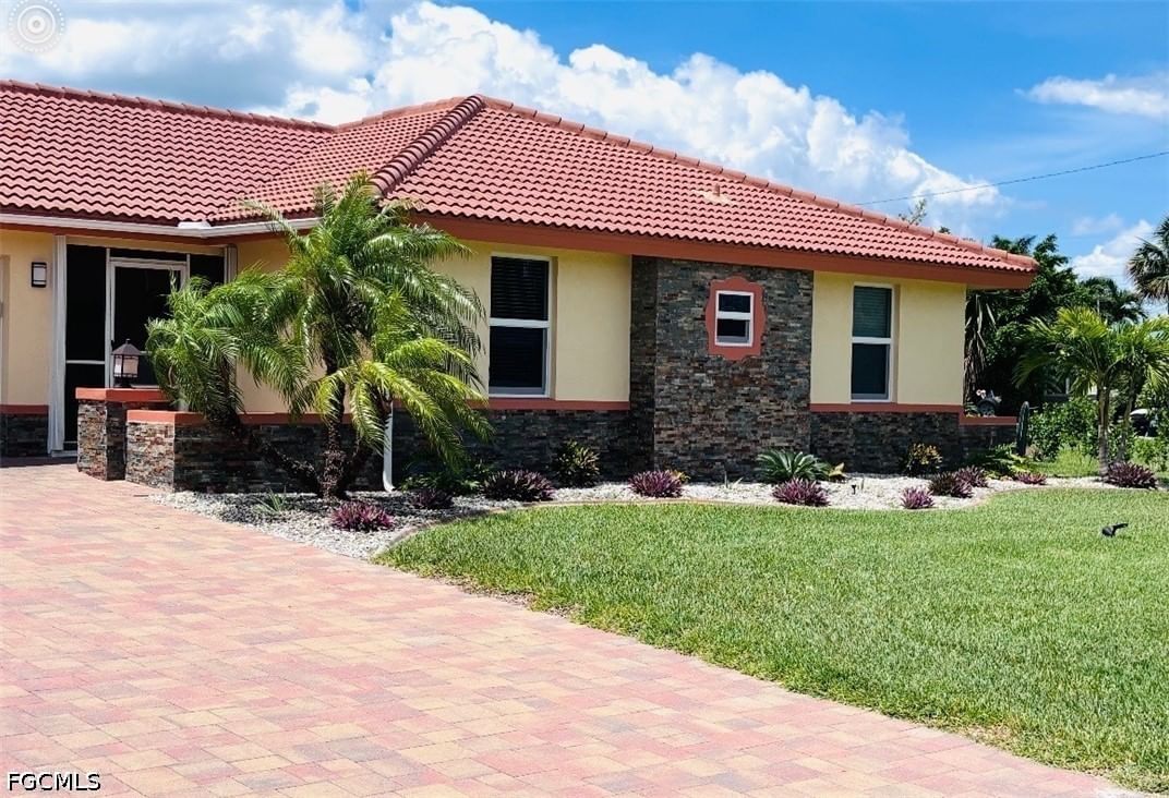 136 SE 45th Terrace, Cape Coral, FL 33904 photo 3