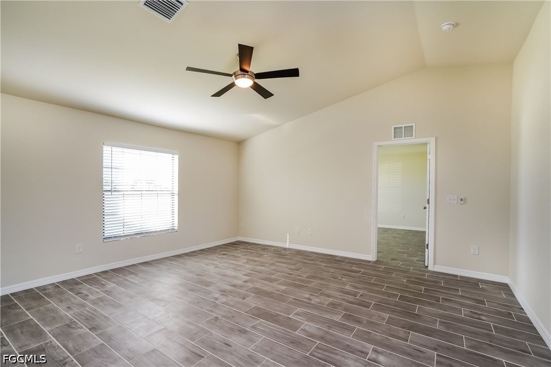 911 NE 9th Street, Cape Coral, FL 33909 photo 3