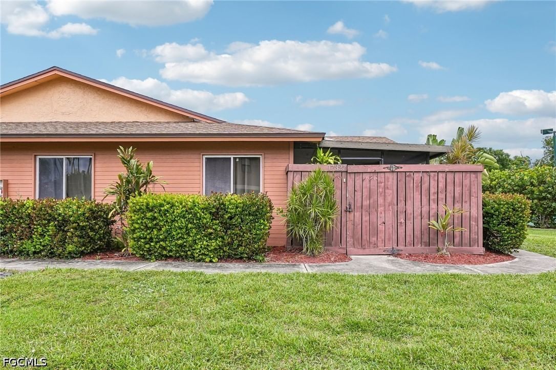 17327 Birchwood Lane, Fort Myers, FL 33908 photo 2