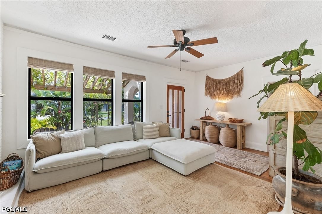 1717 Sunset Place, Fort Myers, FL 33901 photo 4