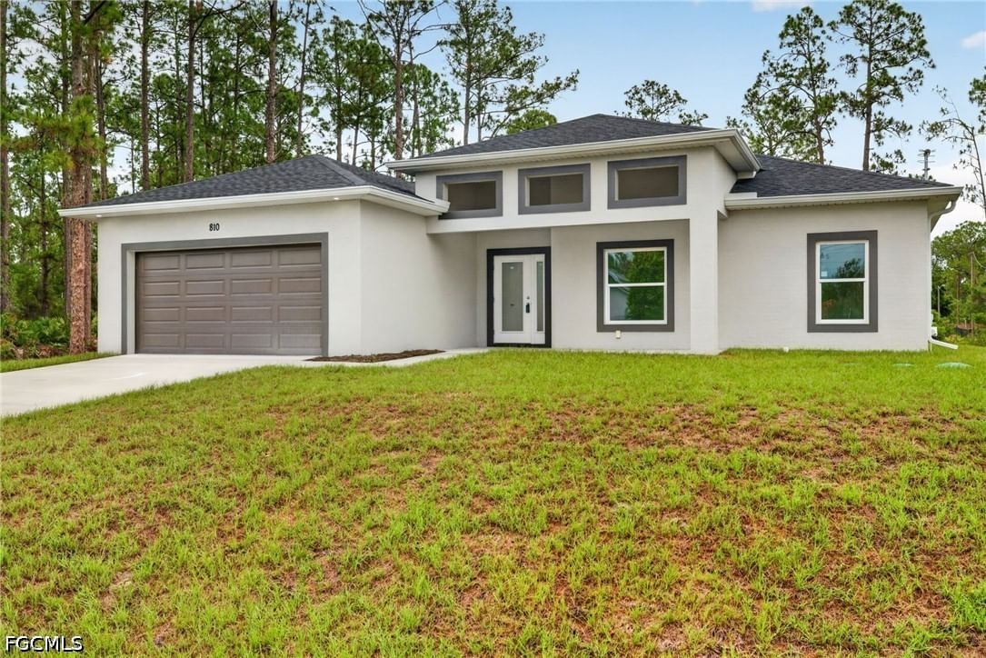 810 Jackson Avenue, Lehigh Acres, FL 33972 photo 2