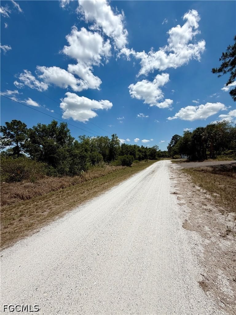 565 S Utopia Street, Clewiston, FL 33440 photo 2