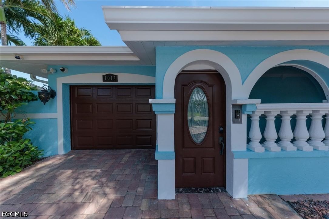 1013 SE 44th Street, Cape Coral, FL 33904 photo 2