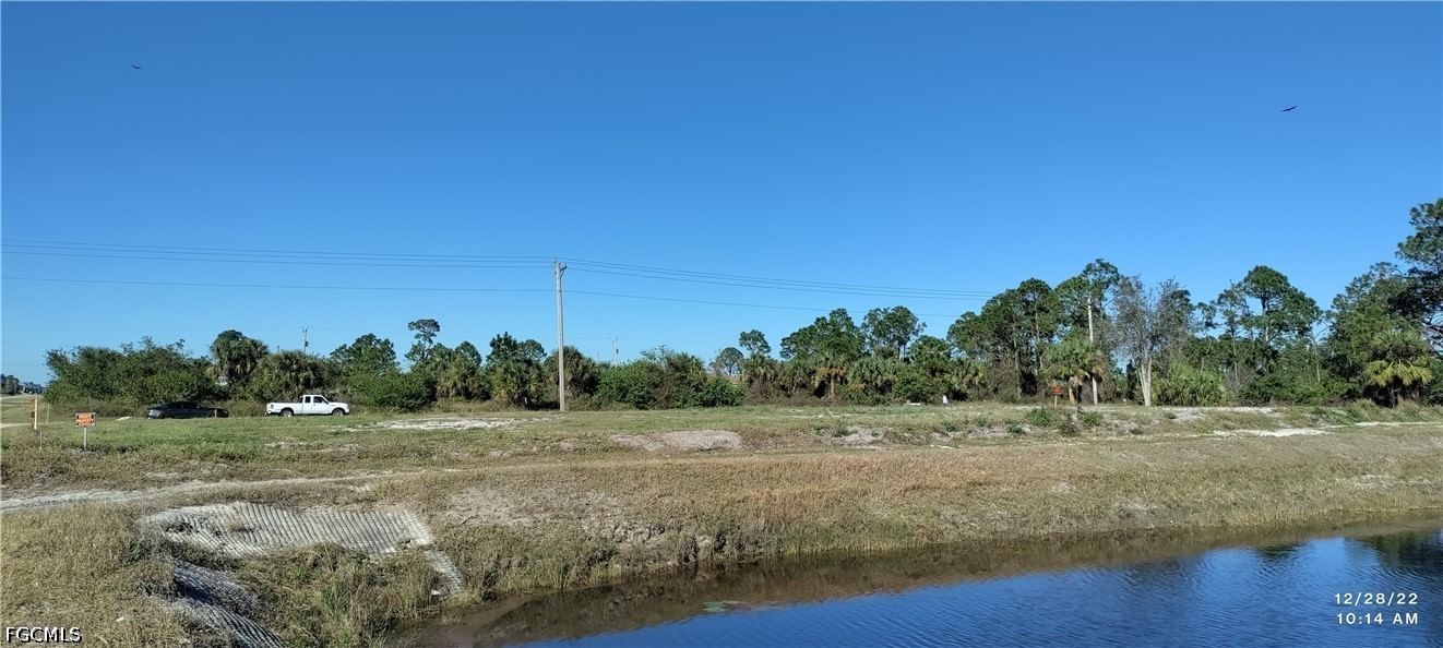 769 Joponica Avenue S, Lehigh Acres, FL 33974 photo 4
