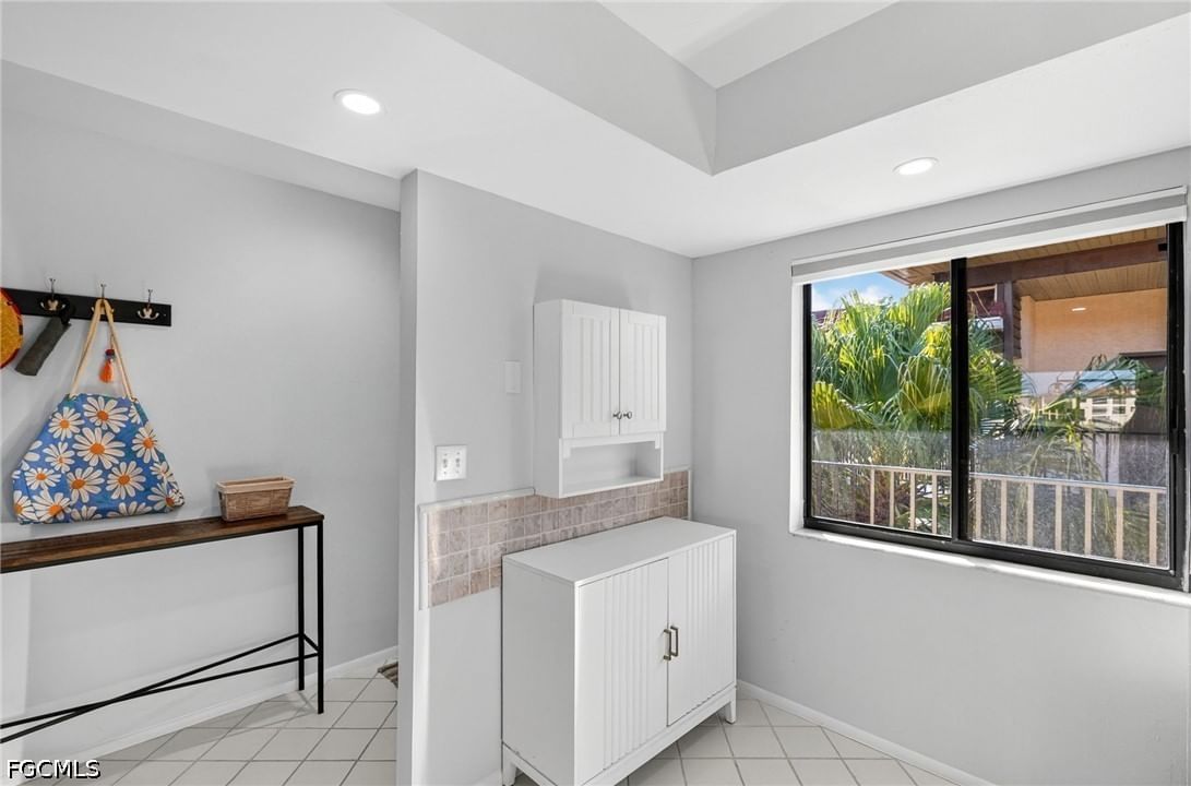 11250 Caravel Circle #306, Fort Myers, FL 33908 photo 5