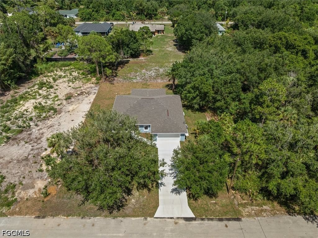 414 Cleveland Avenue, Lehigh Acres, FL 33972 photo 4