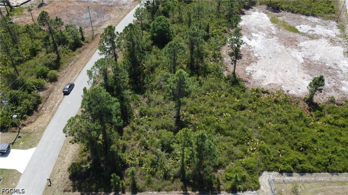 312 Hermosa Avenue, Lehigh Acres, FL 33974 photo 3