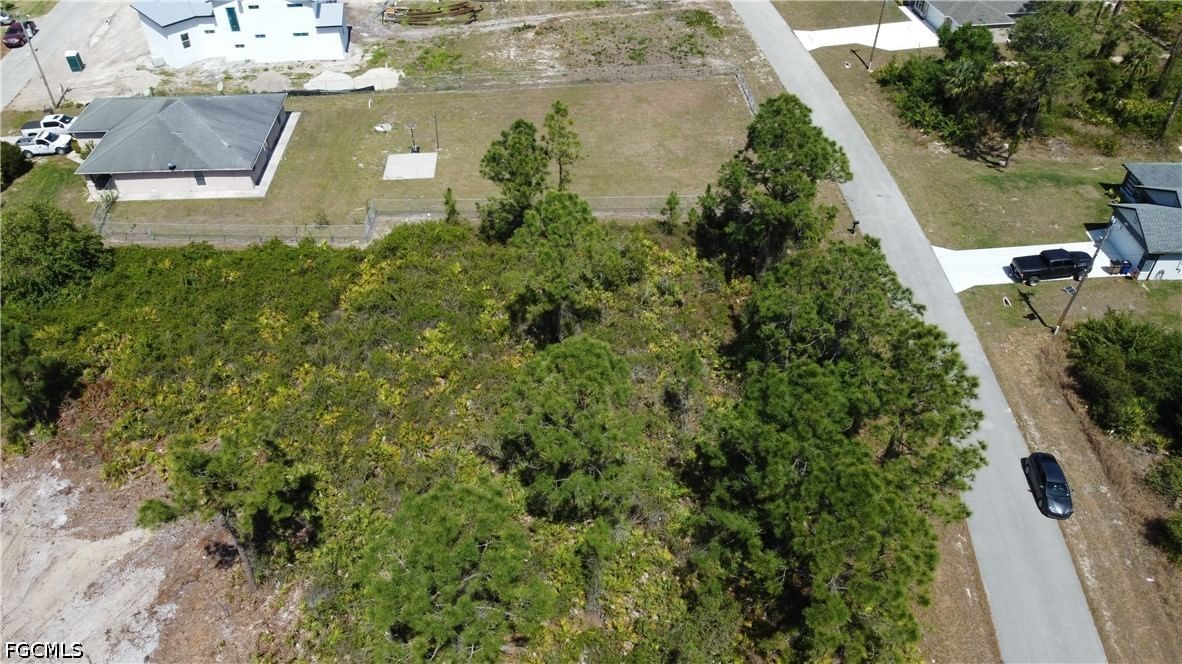 312 Hermosa Avenue, Lehigh Acres, FL 33974 photo 5