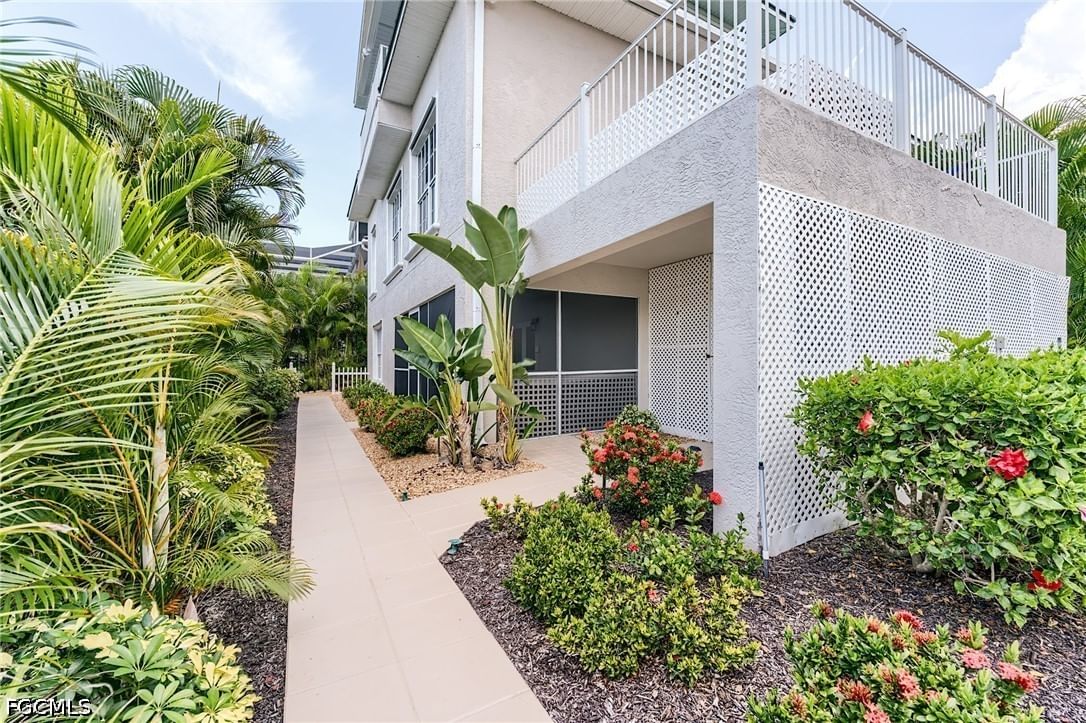 12205 Siesta Drive, Fort Myers Beach, FL 33931 photo 5