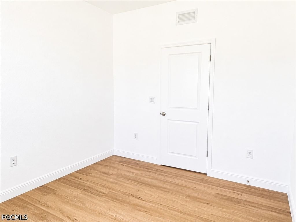 23/25 W 12th Street, Lehigh Acres, FL 33972 photo 5