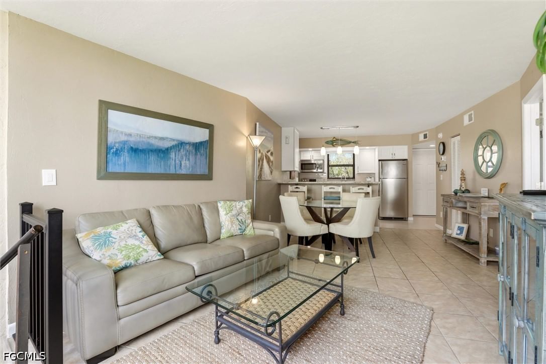 1011 Anglers Cove #H203, Marco Island, FL 34145 photo 2