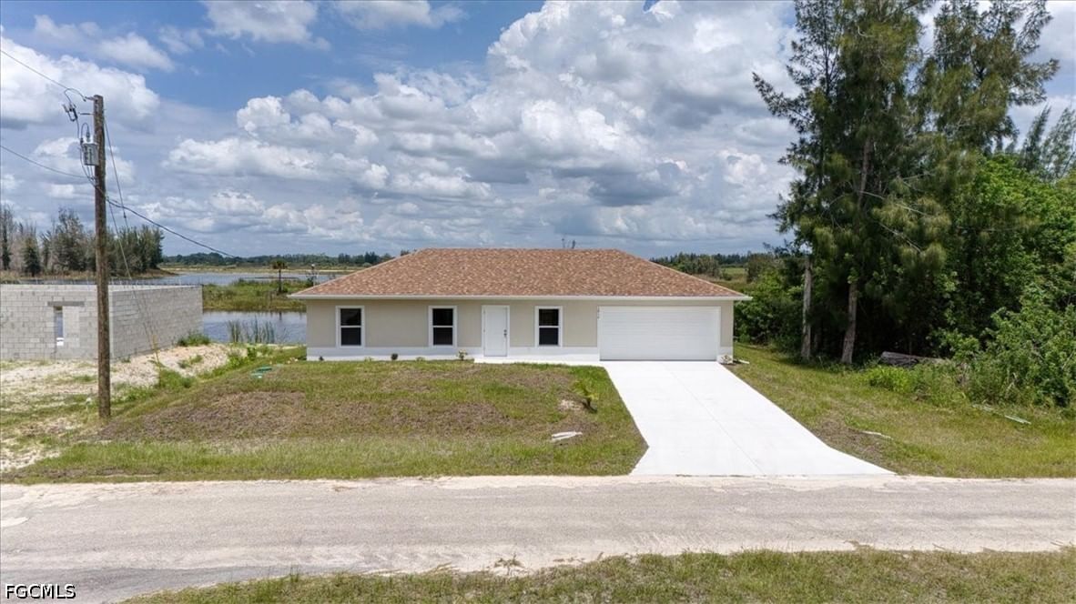 1816 Long Beach Drive, Lehigh Acres, FL 33972 photo 2