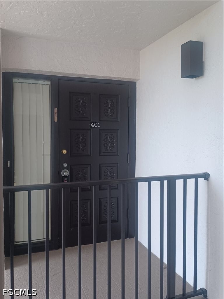 4100 Steamboat Bend E #401, Fort Myers, FL 33919 photo 4