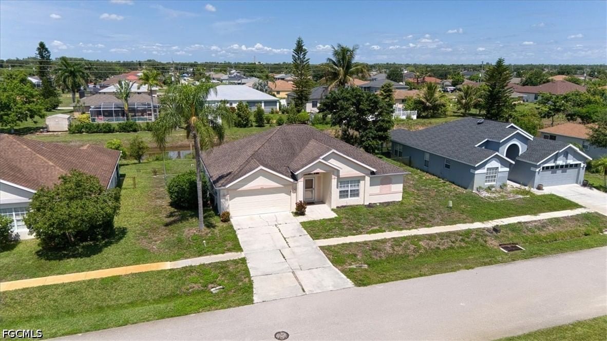 4664 Varsity Circle, Lehigh Acres, FL 33971 photo 4
