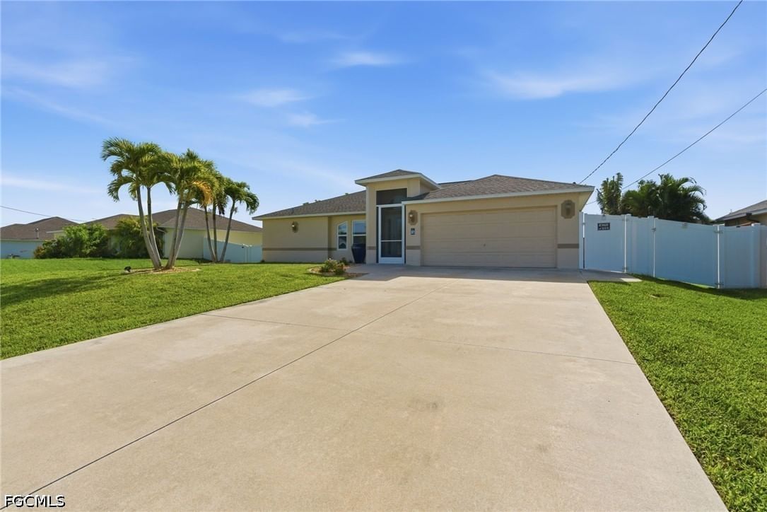 317 SW 25th Avenue, Cape Coral, FL 33991 photo 2