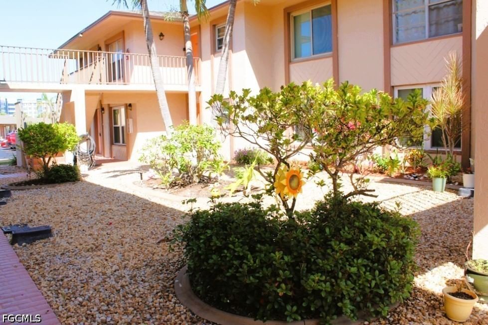 16881 Davis Road #712, Fort Myers, FL 33908 photo 3