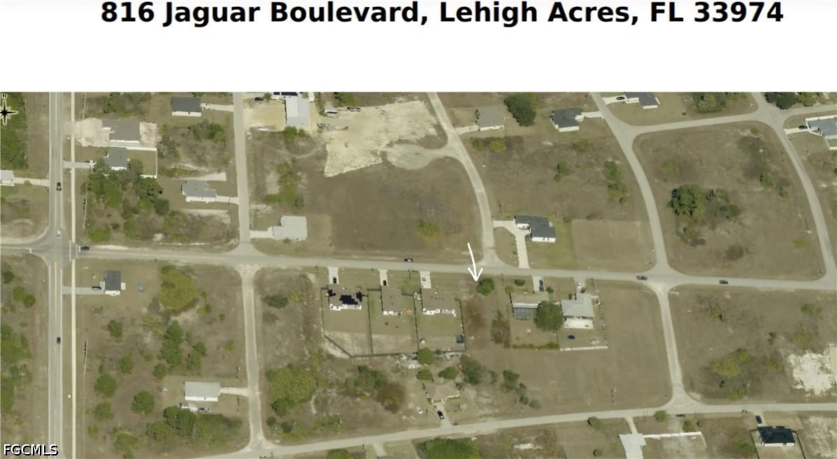 816 Jaguar Boulevard, Lehigh Acres, FL 33974 photo 3