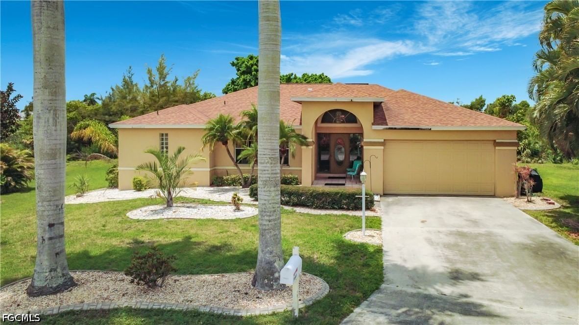 14401 Hampton Lake Court, Fort Myers, FL 33908 photo 3