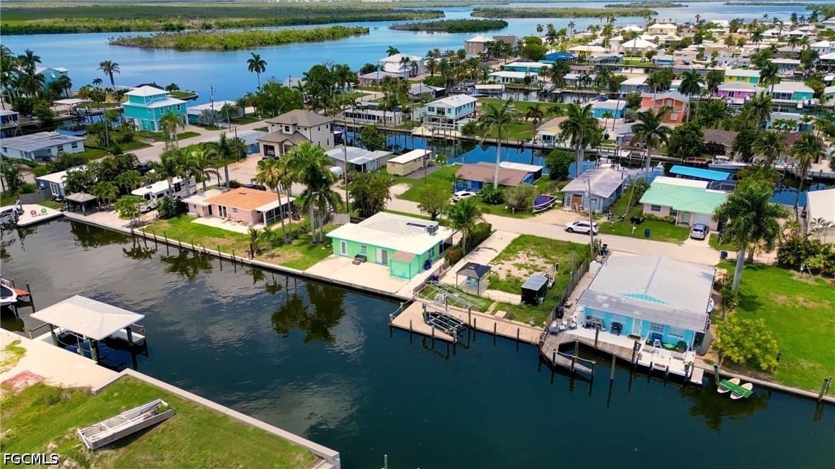 2567 Cay Cove, Matlacha, FL 33993 photo 5