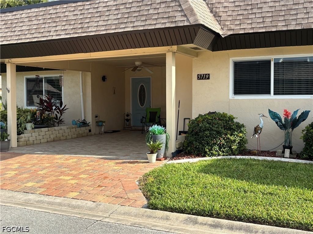 5719 Bass Circle S, Fort Myers, FL 33919 photo 3