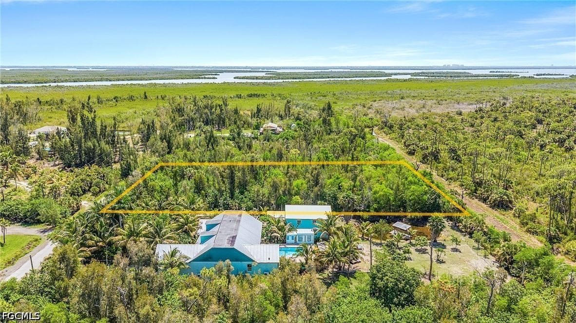 4235 Berkshire Road, St James City, FL 33956 photo 3