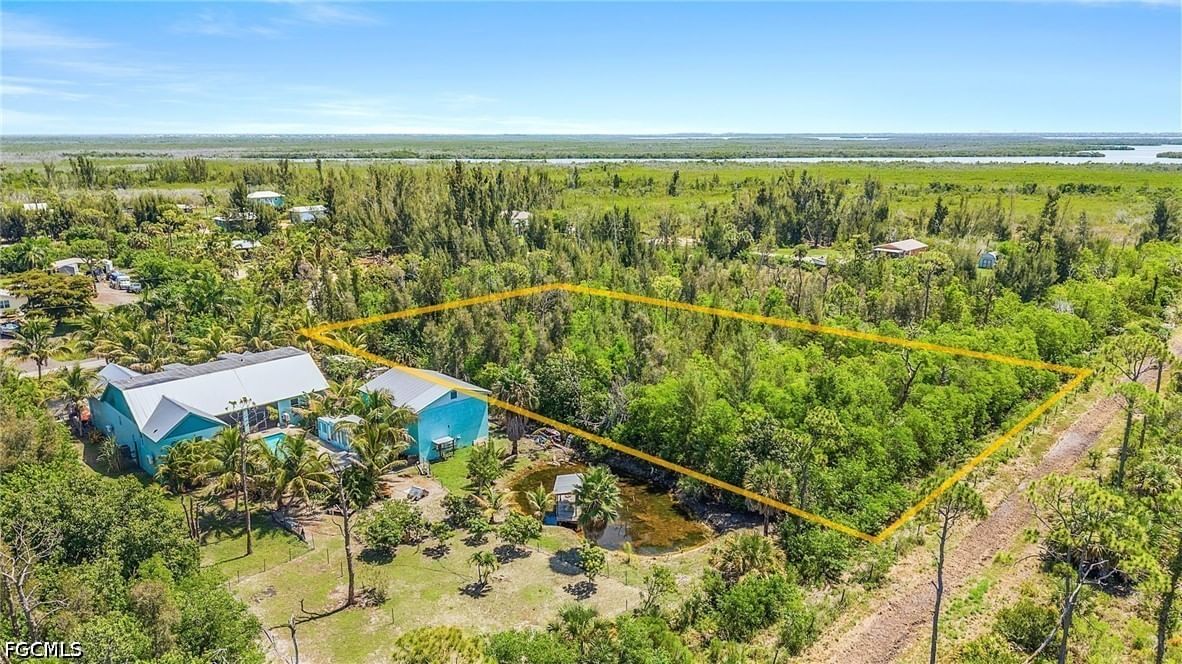 4235 Berkshire Road, St James City, FL 33956 photo 4