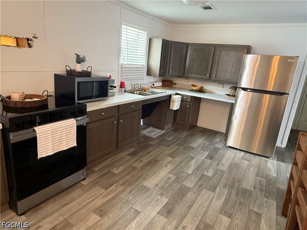 8165 Heck Drive, North Fort Myers, FL 33917 photo 5