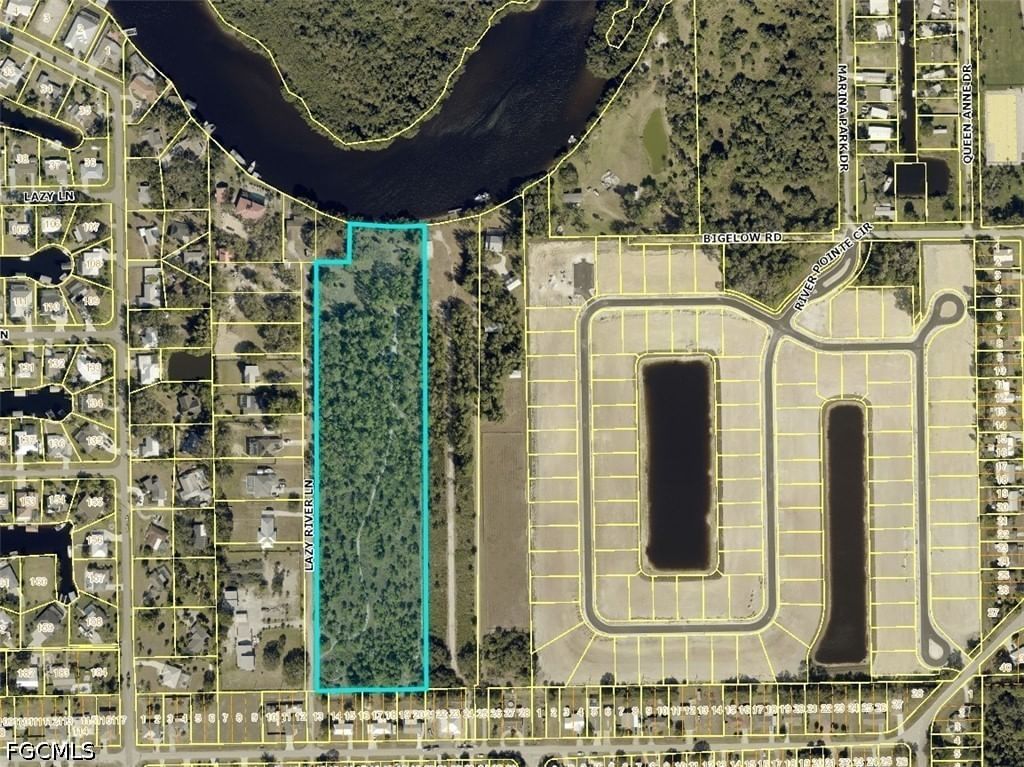 2330 Lazy River Lane, Fort Myers, FL 33905 photo 2