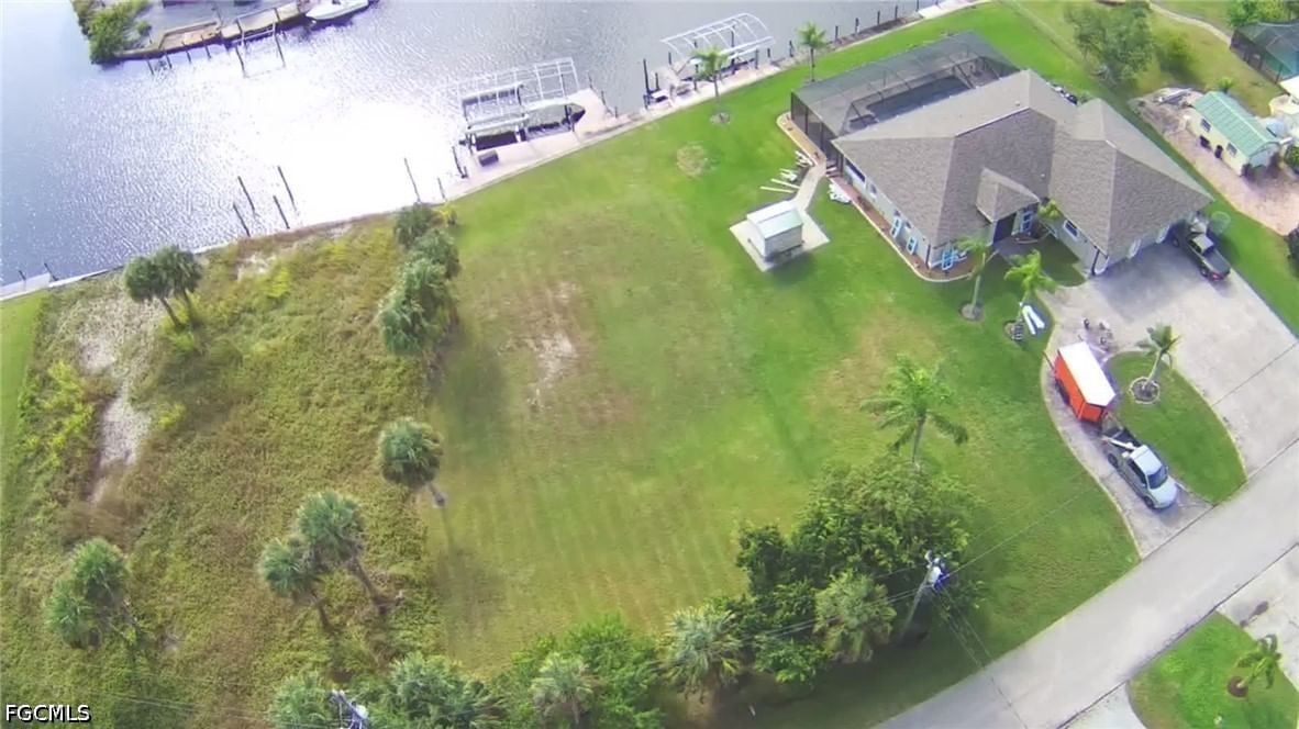 13425 Marquette Boulevard, Fort Myers, FL 33905 photo 3