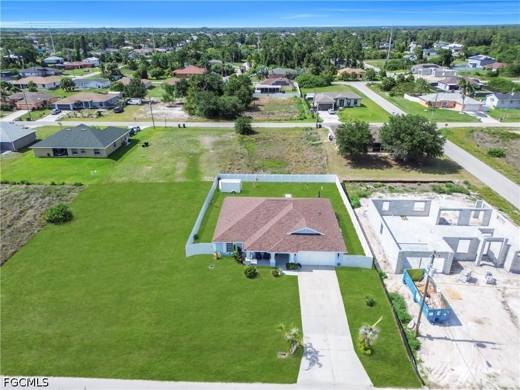 3902 3RD Street SW, Lehigh Acres, FL 33976 photo 3