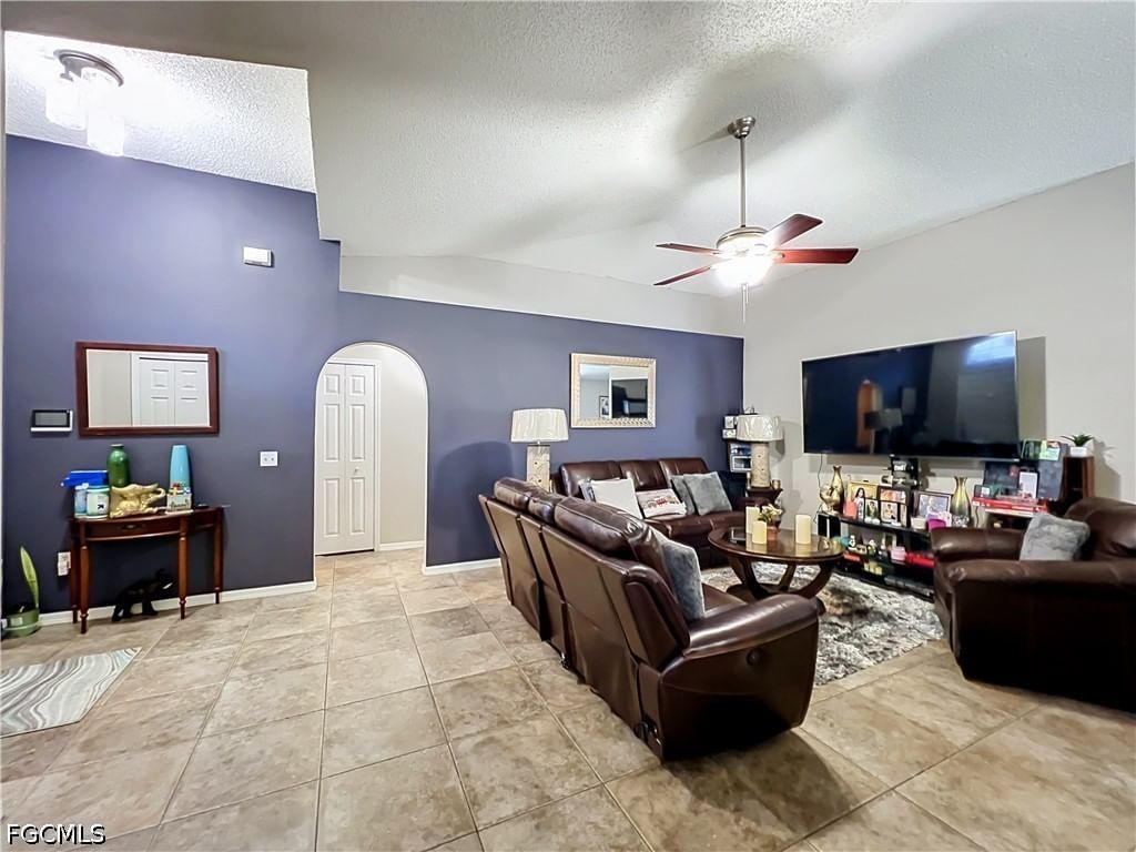2131 Corner School Drive, Orlando, FL 32820 photo 4