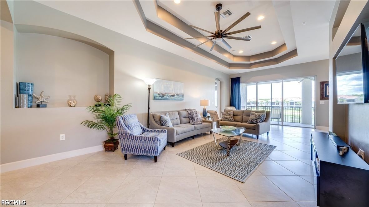 10230 Glastonbury Circle #202, Fort Myers, FL 33913 photo 3