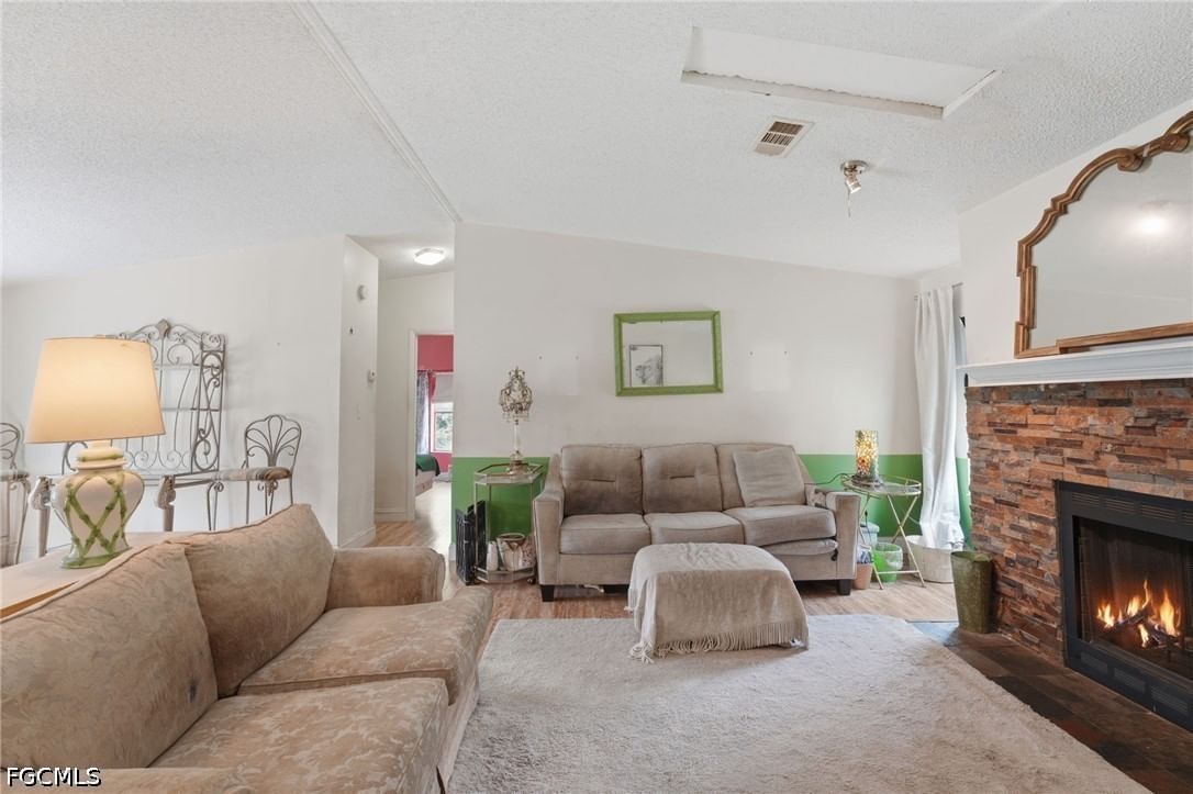 7962 Bartholomew Drive, North Fort Myers, FL 33917 photo 3